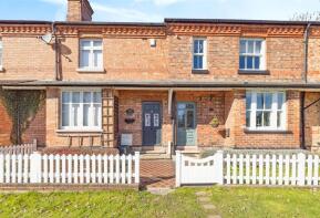 1, Railway Cottages, Station Road, St. Albans AL2 3PE
