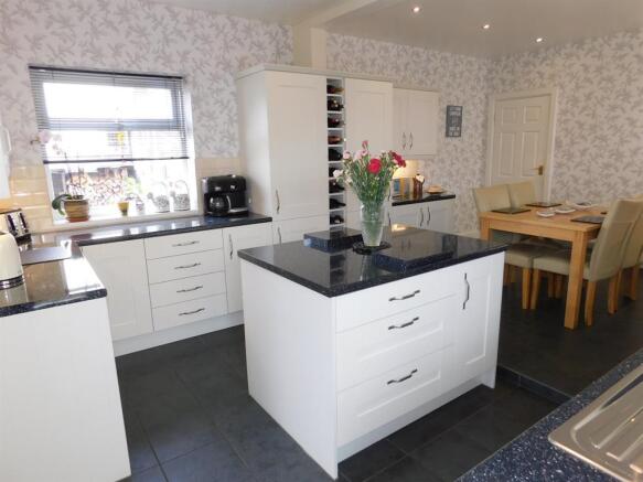 Dining Kitchen 3
