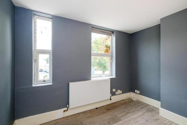 65 Woodford Road-1.jpg