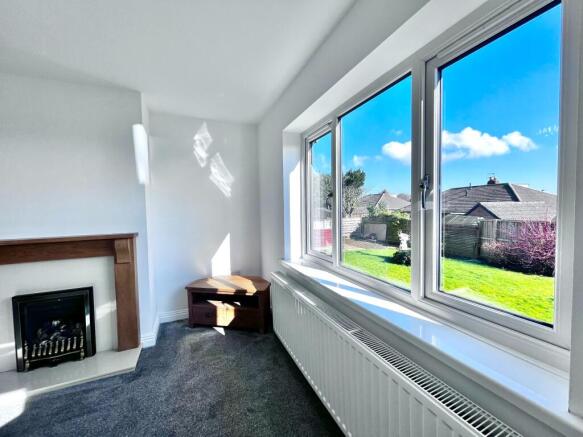 2 bed Bungalow to rent Image 6