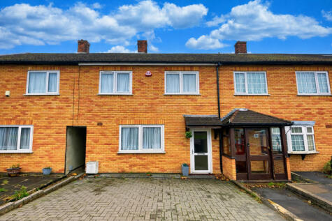 Huntsman Road, Hainault, IG6