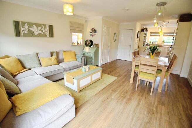 Family Room/Diner