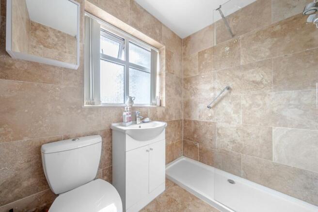 2 bed Semi-Detached Bungalow for sale Image 9