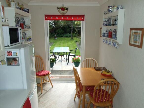 Photo 6