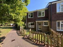 9, Coltsfoot Drive, Waterlooville PO7 8DF