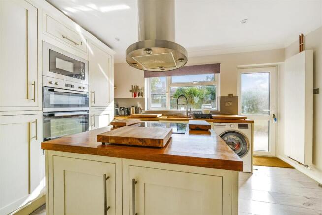 Kitchen 2