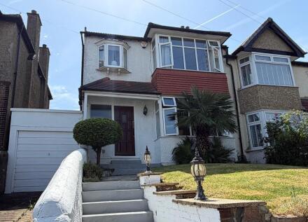 Ena Road, Norbury, London, SW16 4JE