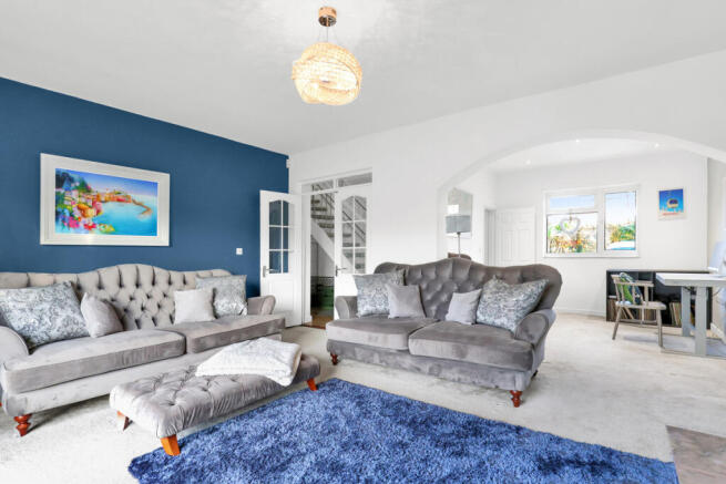 Main House: Living Room