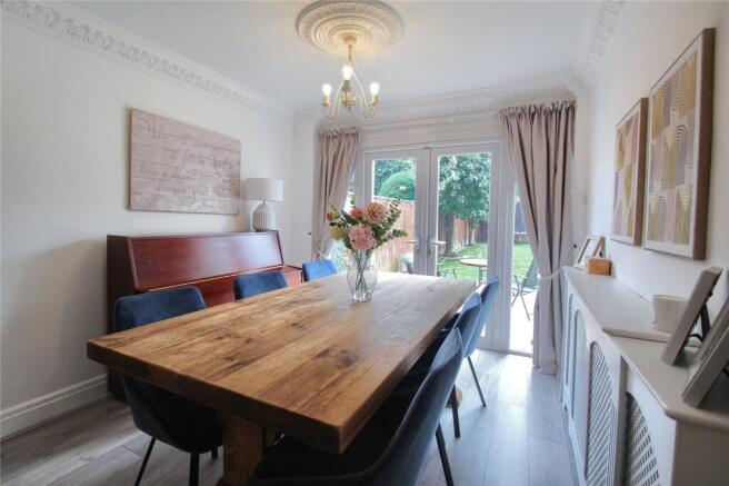 4 bed Semi-Detached for sale Image 7