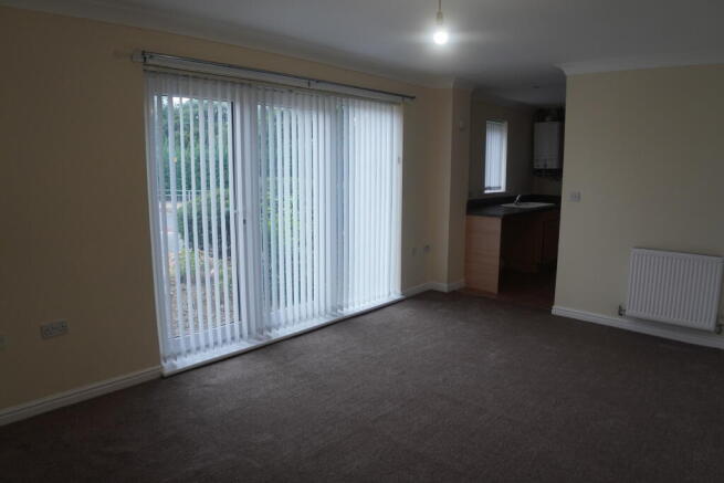 2 bed Apartment to rent Image 8