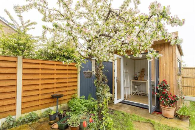 10A_Keble_Park_Crescent_20.jpg