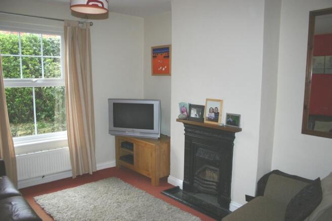 Photo 3
