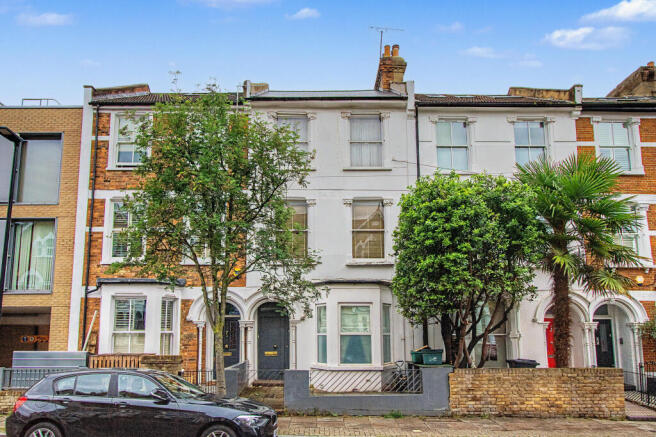Flat B, 56 Avenell Road, Highbury, London N5 1DR