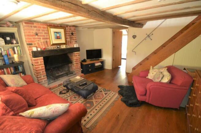 Living Room_med.jpg