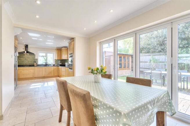 Kitchen/Dining Rm