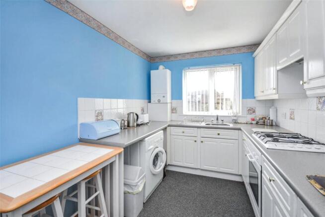 2 bed Apartment for sale Image 8