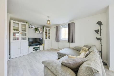 Chequers Field, Welwyn Garden City, AL7