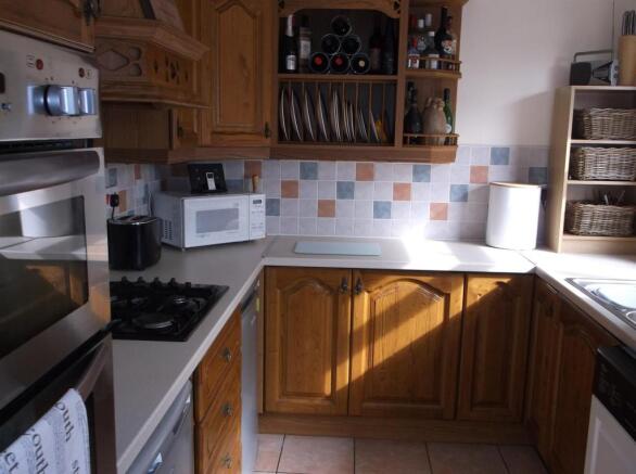 fitted kitchen.jpg