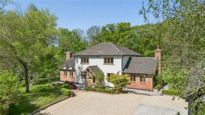 The Willows, Kiln Lane, Binfield Heath, Henley-on-thames RG9 4EJ