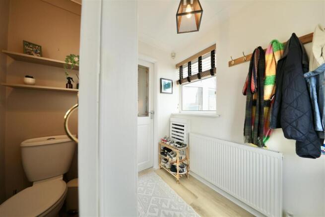 3 bed Semi-Detached for sale Image 5