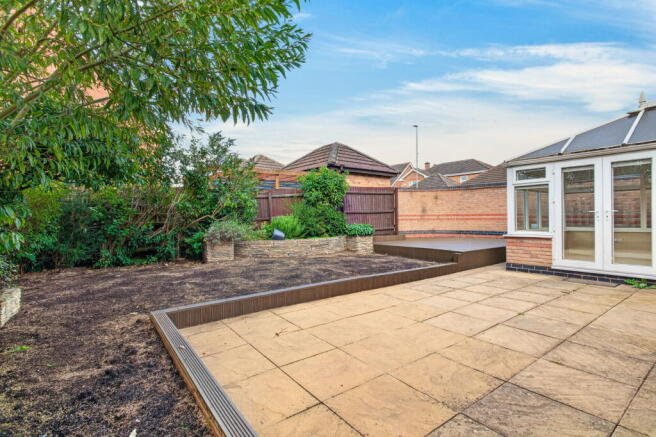 Audley Close, Market Harborough, LE16 8ER photo 2