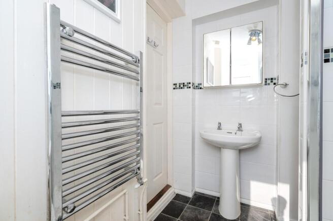 Shower Room Gf Flat