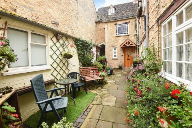 Courtyard Garden