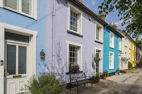 Whinbush Grove, Hitchin, Hertfordshire, SG5