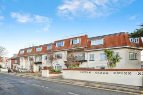 20, 28 30 Princes Court, Sea Road, Boscombe, Bournemouth BH5 1DF