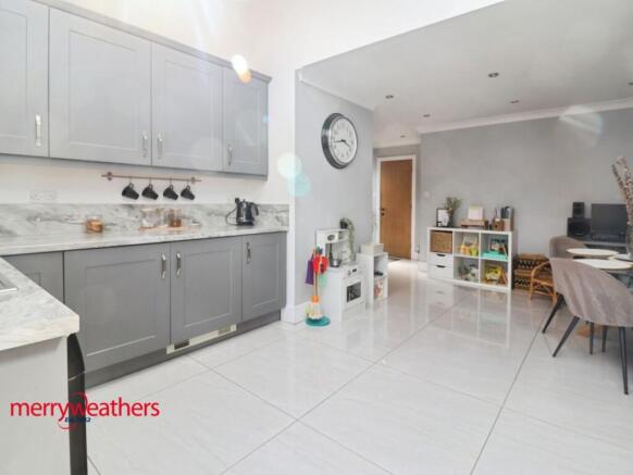 3 bed Detached for sale Image 11