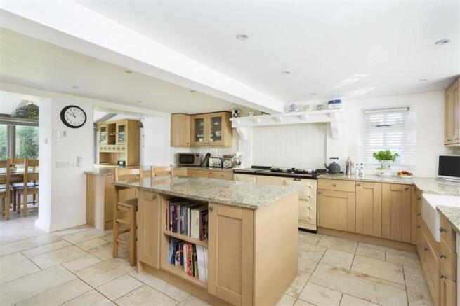 Kitchen/Breakfast Room