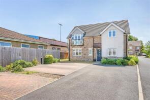 2, May Gardens, Newmarket CB8 8FG