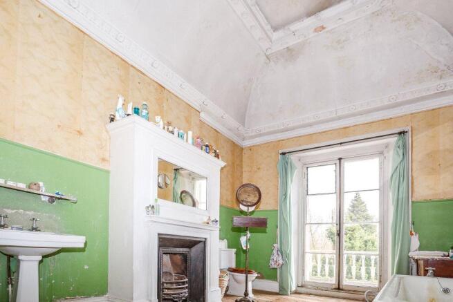 Domed Bathroom