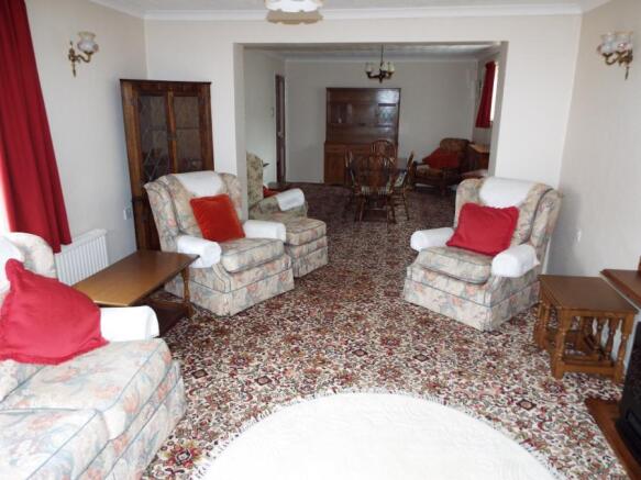 Sitting/Dining Room