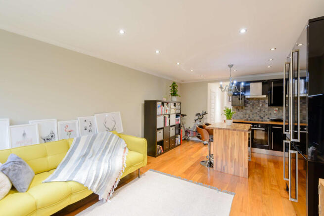 8487204-interior01-800