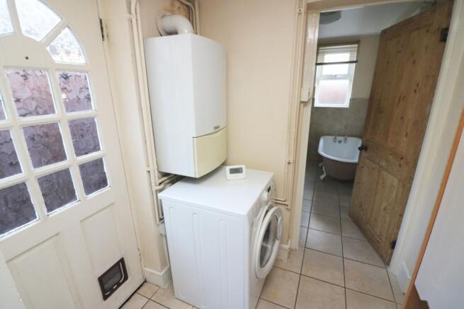 56 Edgell Road - Util