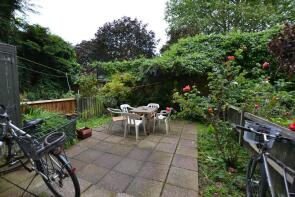 Flat 12, Donegal House, Cambridge Heath Road, London E1 5QR
