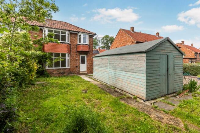 3 bed Semi-Detached for sale Image 10