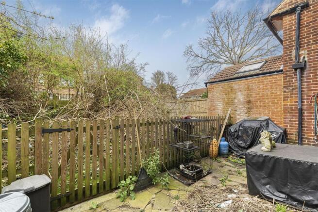 James_anderson-116_huntingfield_road-sw15__14_.JPG