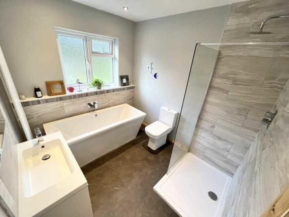 Family Bathroom
