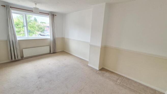 Bedroom 1.jpg