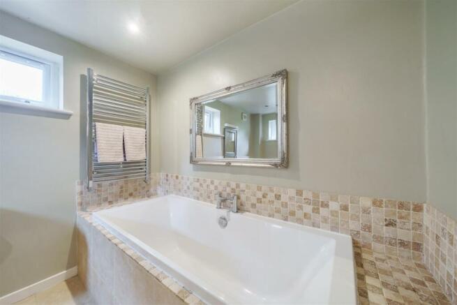 Ensuite Bathroom