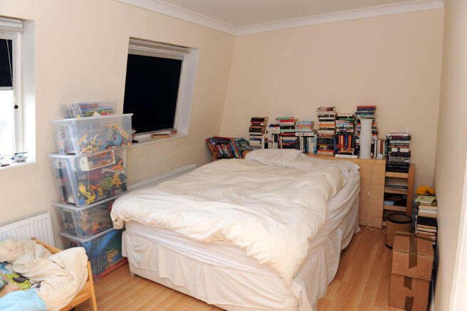 Single flat 2
