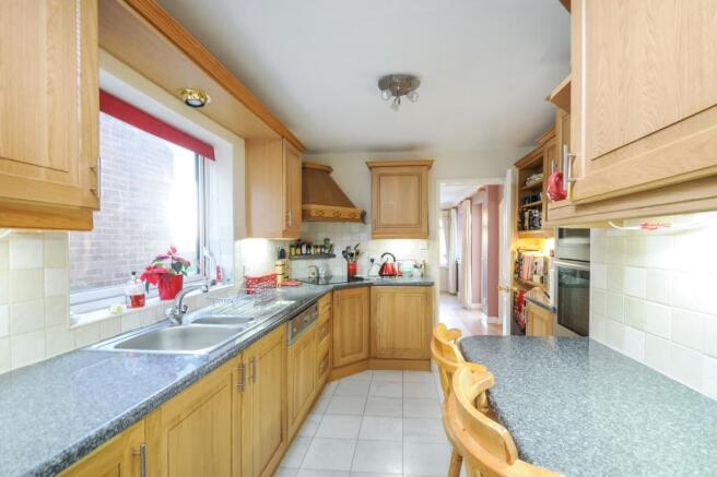 Kitchen / Breakfast Room
