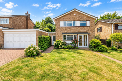 Great Ellshams, Banstead