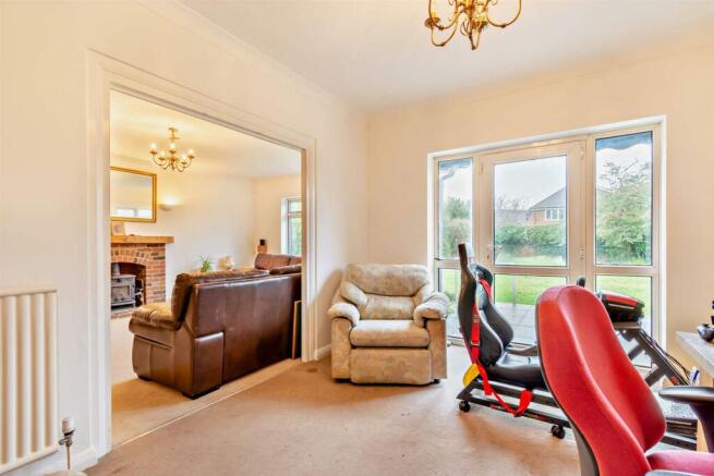 8582727-interior04-800.jpg