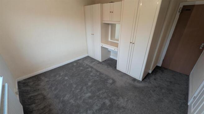 3 bed Semi-Detached to rent Image 10