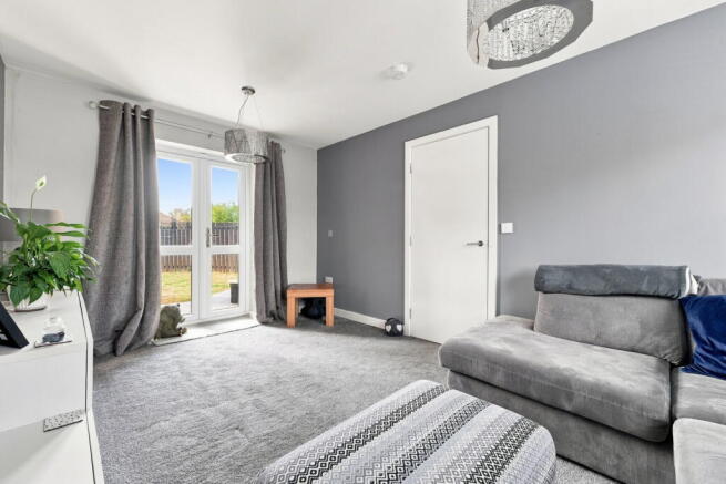 4 bed Semi-Detached for sale Image 9