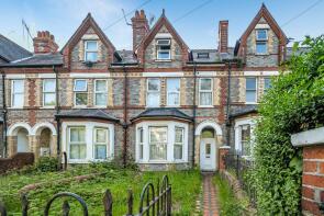 86, Basingstoke Road, Reading RG2 0EL