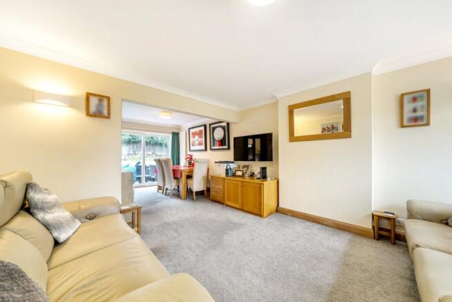 Sitting/Dining Room